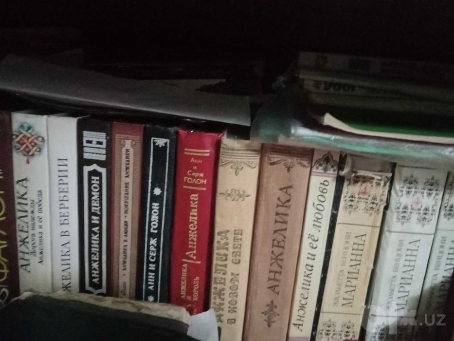 Продаются разные книги с личной библиотеки
