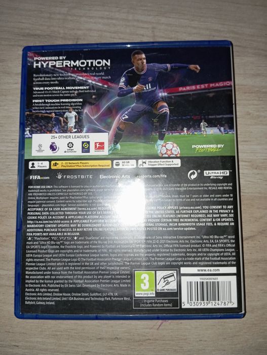 Продавам фифа 22 в запазено състояние