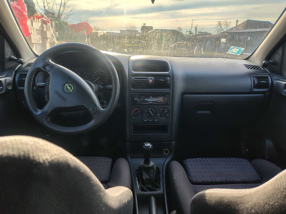 Opel Astra g detalii la telefon