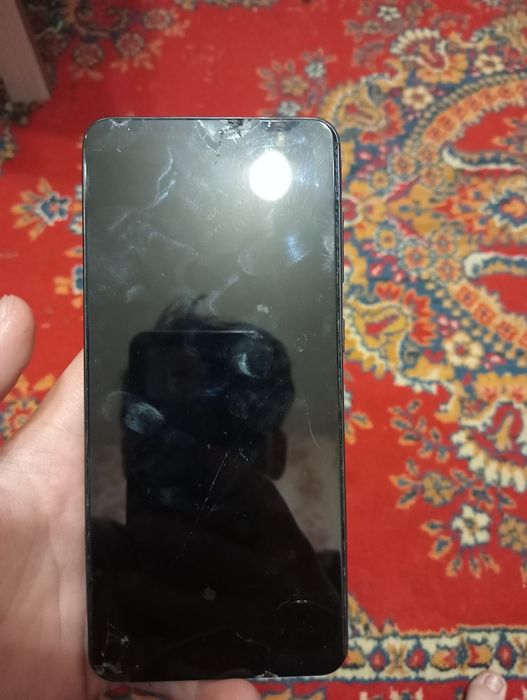 продам нужна замена дисплея