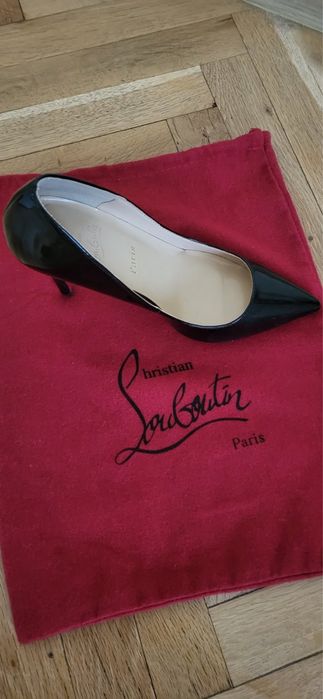 Елегантни дамски обувки