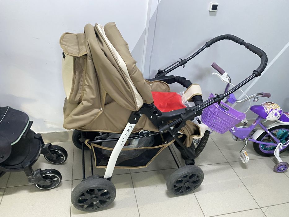 Детская коляска