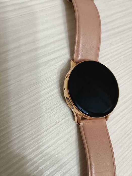 Часы Samsung Galaxy Watch Active 2