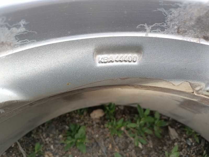 Продам оригинальные легкосплавные диски