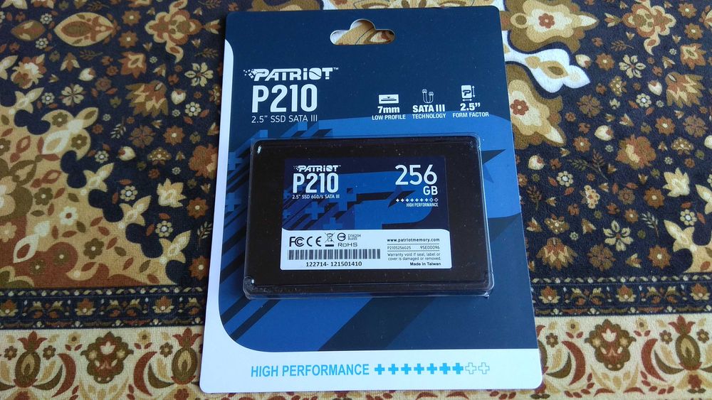 SSD диск жесткий Patriot 256GB SATA3 2.5 твердотельный накопитель