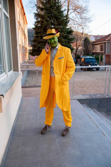 Продавам костюм на Маската от едноименият филм