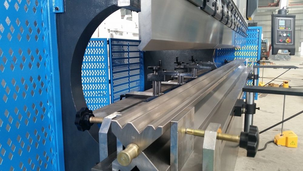 Услуги листогибочного станка