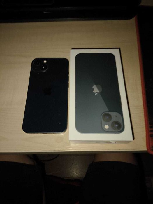 СРОЧНО iPhone 13 в отличном состоянии