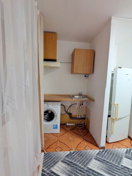 PF- închiriez cameră de cămin in Bularga