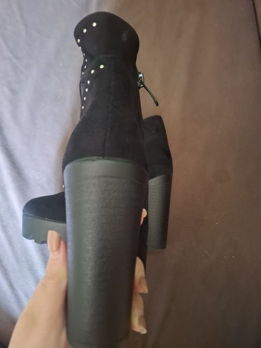 НАМАЛЕНИ‼️TENDENZ Дамски боти на ток