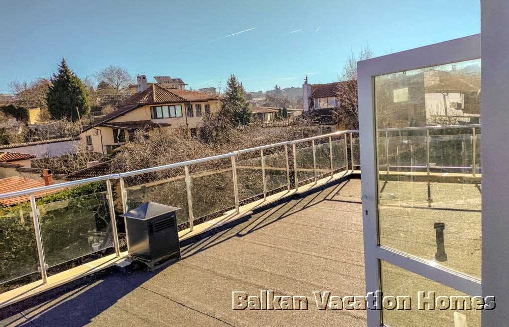 Продава се Двустаен апартамент в с. Аспарухово, Област Варна - 135 кв.м за 1556 €/кв.м - Снимка #12