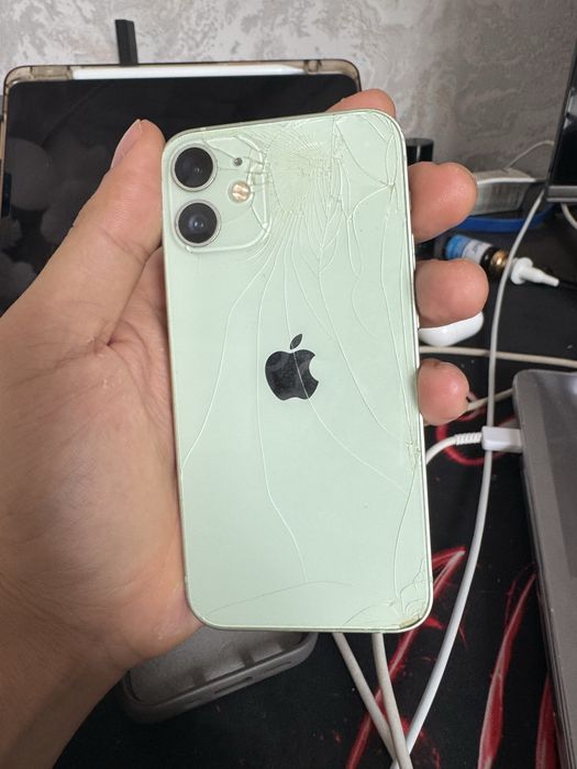 Iphone 12 mini 128gb sotiladi