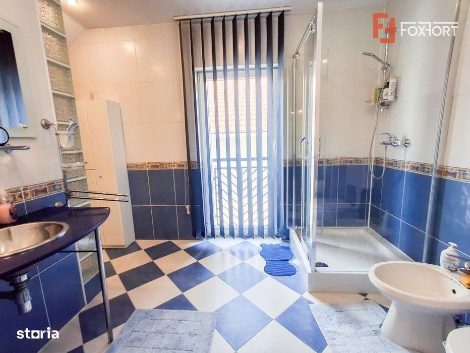 Casa individuala de vanzare in Timisoara cu sauna si piscina, zona Fra