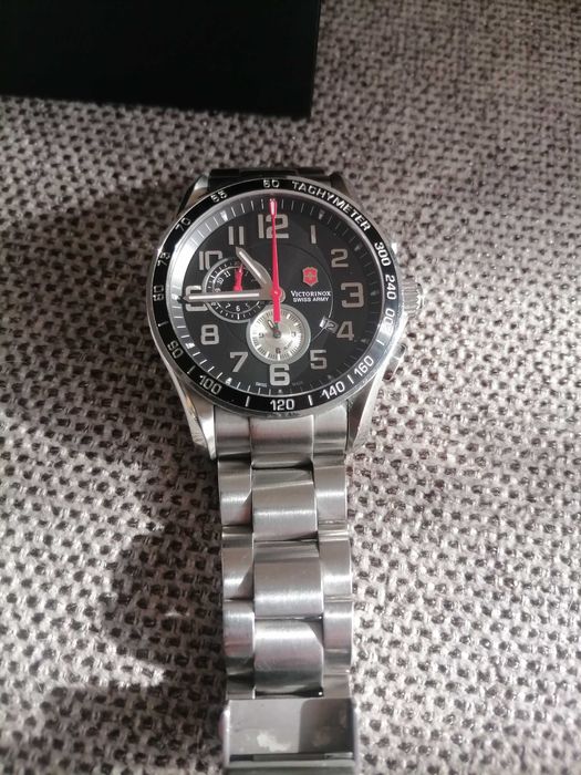 590лв.налена ЦЕНА Victorinox Clasic XLS Alarm Quartz Black Dial Mens