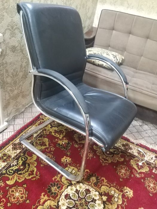 Продаётся кресло в хорошем состоянии