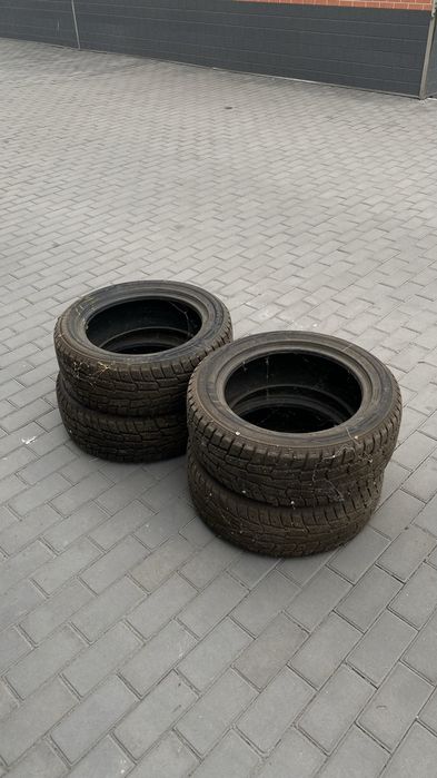 Зимние шины RoadX