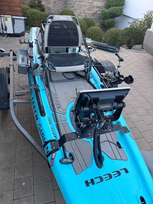 Каяк Hobie Mirage Lynx / Garmin LiveScope / Garmin ECHOMAP Ultra