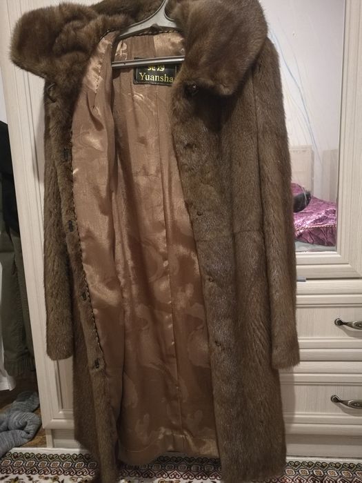 Продам шубу норковую