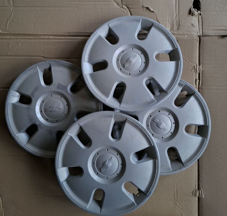 Дамас, тико  колпак-сотилади. Холати янги.