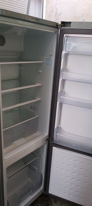 Продам холодильник веко
