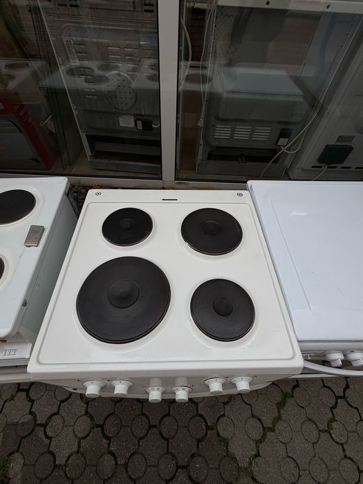 Готварска печка GORENJE нормални котлони