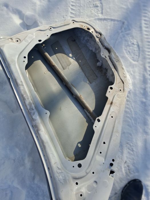 Задний дверь Хундай элантра оригинал