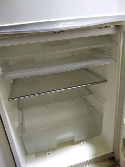 Холодильник SHARP Yaponskiy