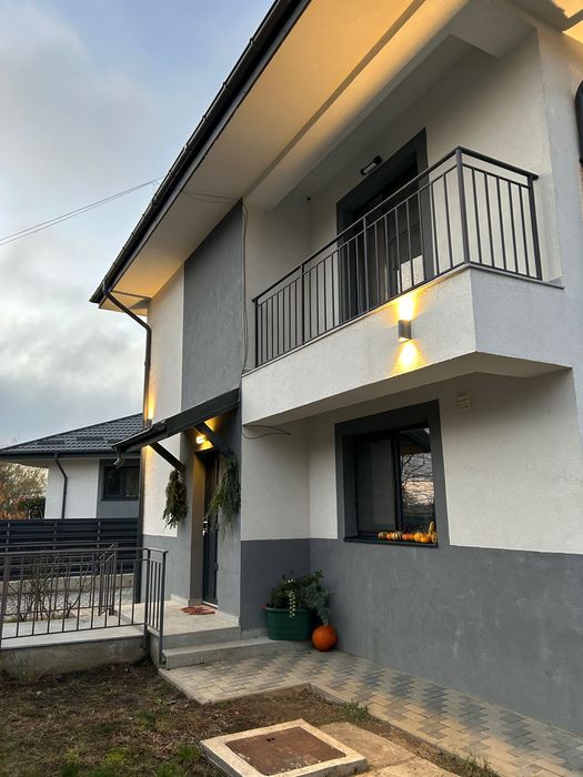 Propr. inchiriez casa complet utilata,Bucium,Ciprian Porumbescu