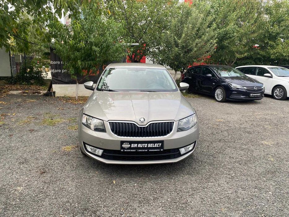 SKODA Octavia 2014
