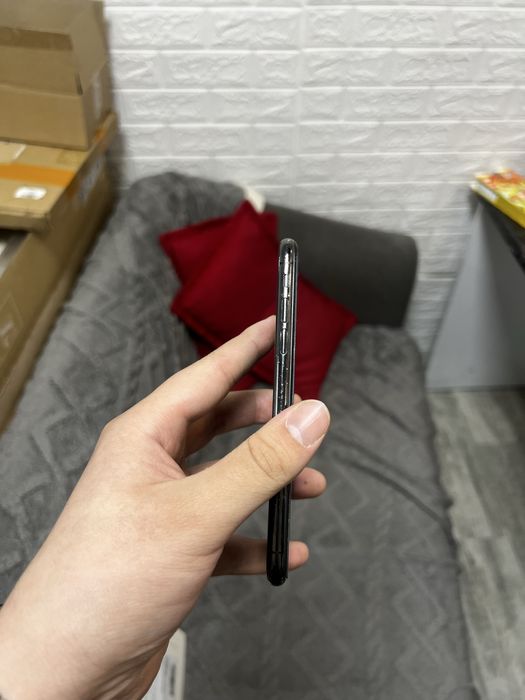 Продам iPhone X 64гб