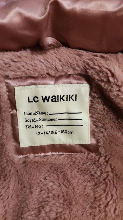 Зимнее пальто с капюшоном для девочки