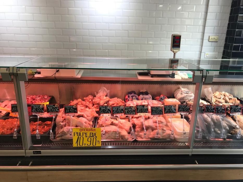 Vitrina orizontala premium / Vega 194 cm