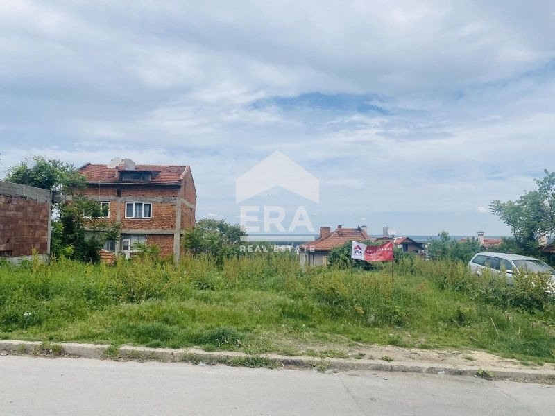 Парцел в Дружба 2
