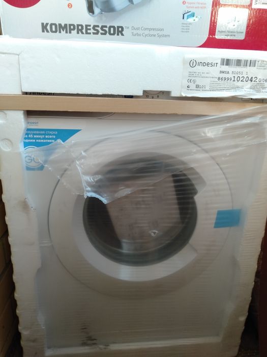 Стиральная машина Indesit