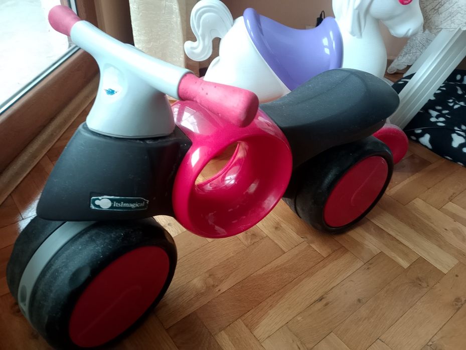 Моторче и конче за бутане и баланс