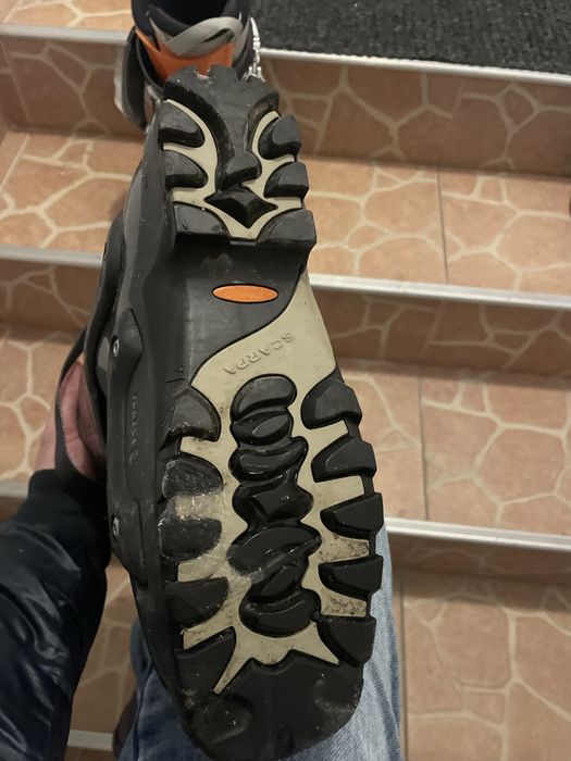 Vand clapari nr43 stare foarte buna .