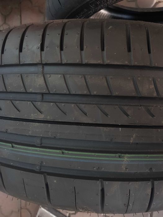 Anvelope Goodyear 275/35/20 runflat vara