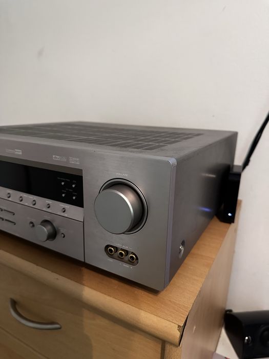 vând statie 7.1 yamaha RX-V450
