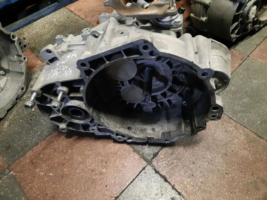 Cutie viteze manuala 6 trepte 4x4  vw Passat b7 2.0tdi cff start stop