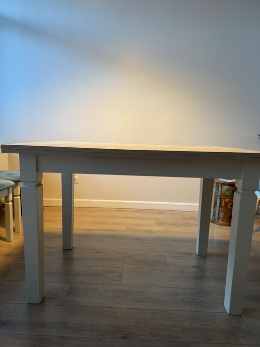 Masa extensibila 80/120-180 cm impecabila, lucrata manual