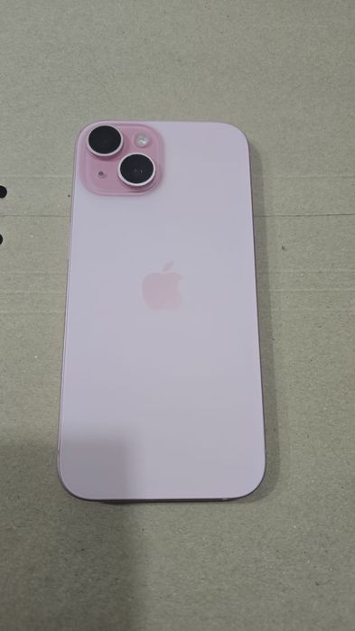 Iphone 15 roz 128 gb
