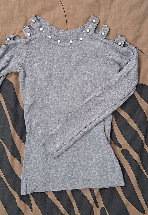 Блузи ,подходящи за сезона