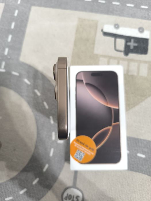 Vând s-au schimb iPhone 16 Pro Max 5G Desert Titanium 256GB