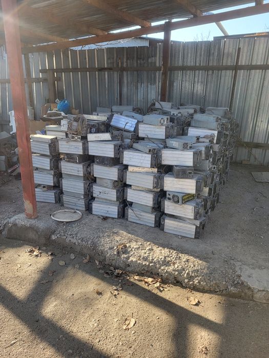 Продам ASIC miner .Есть 388 штук