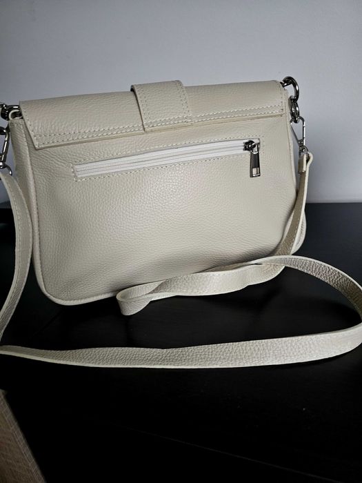 Дамска чанта от естествена кожа