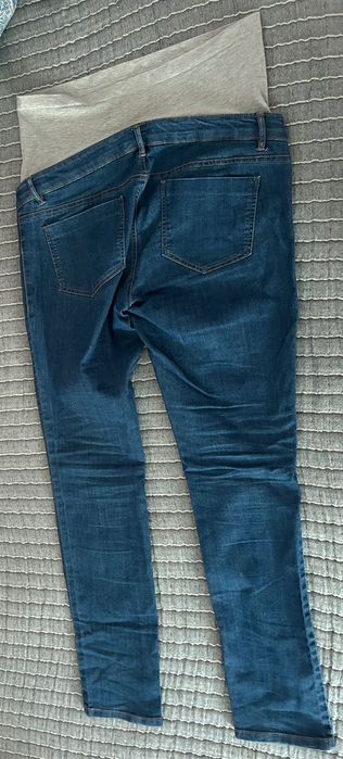 Дънки за бременни