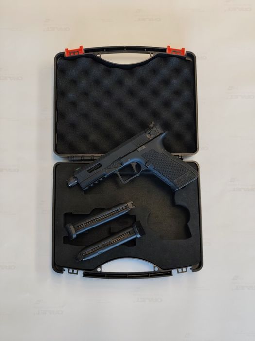Pistol airsoft Novritsch SSP18 GBB