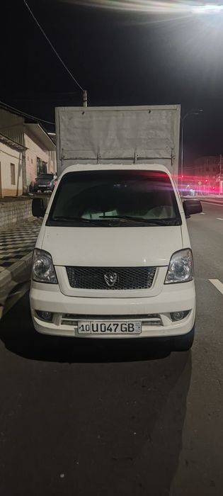 Xafei  2013 sotladi srochni 4300$