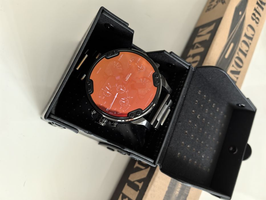 Часовник Дизел 7395 с гаранция 1г и 6м