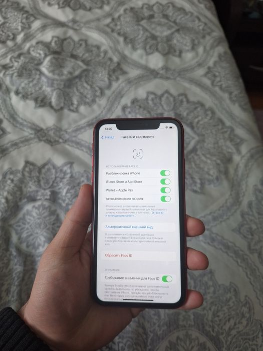 Айфон 11 64гб Iphone